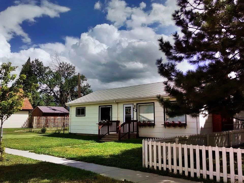1st image of 111 W Virginia