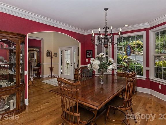 4th image of 62 Glenberry Way