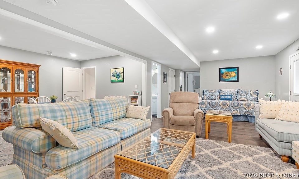 1st image of 191 Park Place Dr