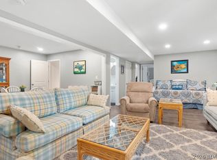 191 Park Place Dr, Kaiser, MO 65047