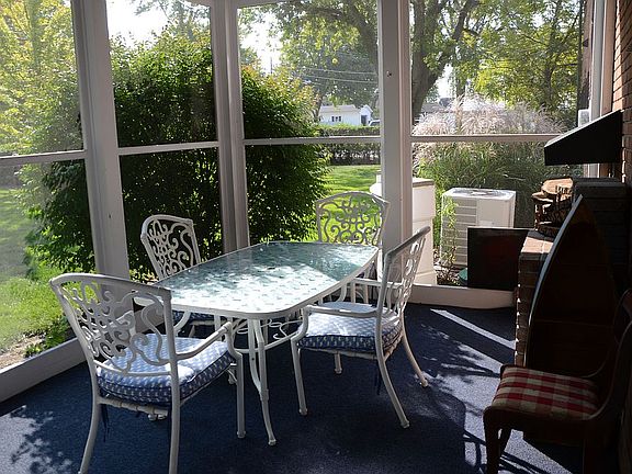 Screened Porch