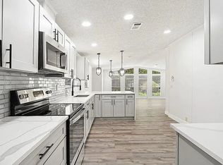 201 Sun Ter #234, Tampa, FL 33613