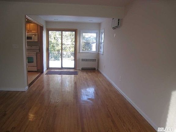 4th image of 821 Sunshine Ave