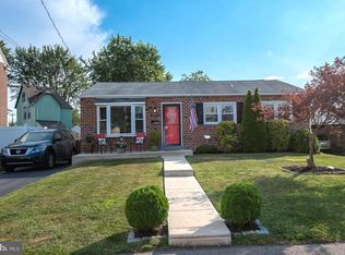 209 Springfield Ave, Folsom, PA 19033