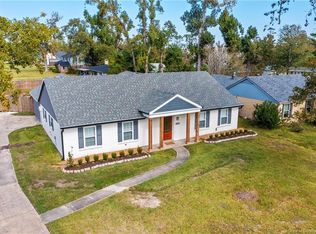 1440 N Chateau Cir, Lake Charles, LA 70605