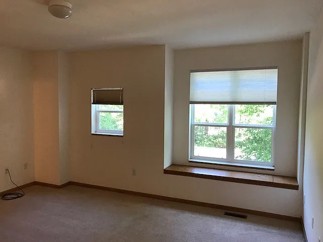 5205 Old Middleton Rd — Photo 9