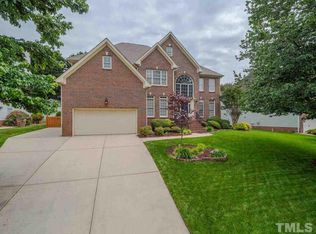 1321 Loghouse St, Wake Forest, NC 27587