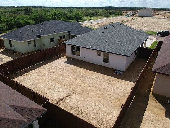 2nd image of 5536 Lago Del Valle Dr