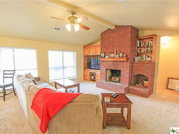 4th image of 109 W Creek Dr