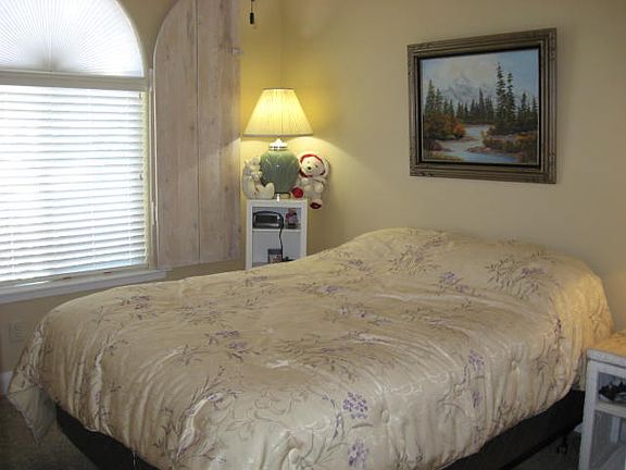 4th image of 210 N Mall Dr APT 115