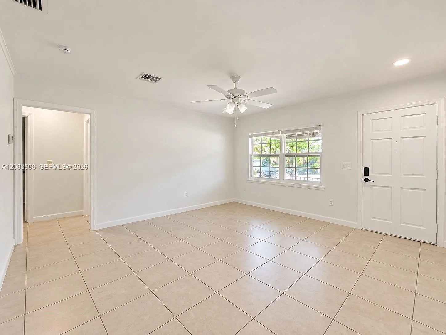 Green Oaks — Photo 1