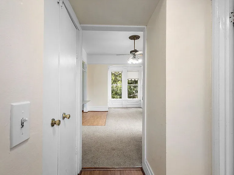 1231 Park Ave #C — Photo 3