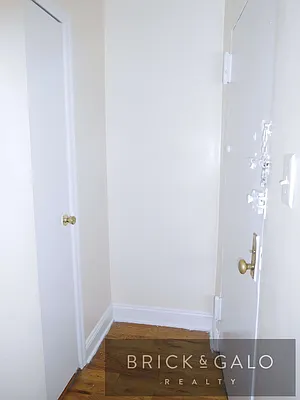 Rented by BRICK & GALO REALTY CORP | media 10