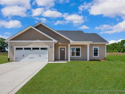 195 Barberry Rd, Raeford, NC, 28376