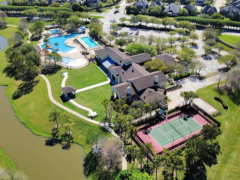 17307 Pentland Ct — Photo 39