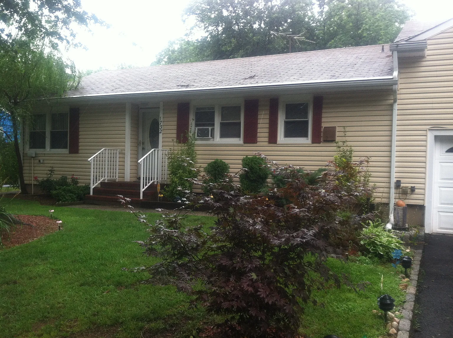 1732 Quincy St photo 1