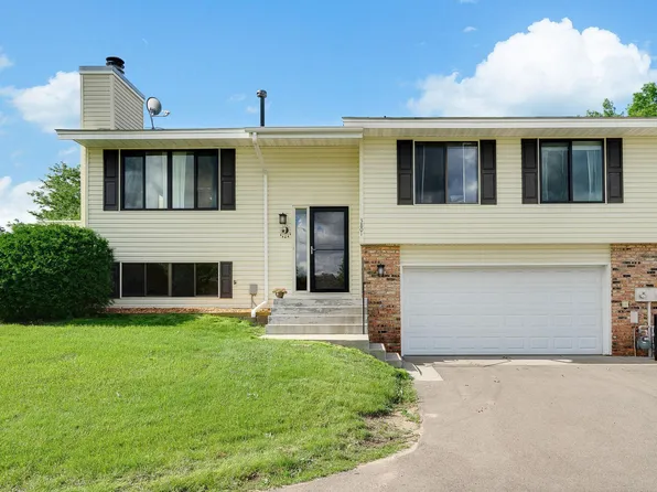 3801 Heather Dr, Eagan, MN 55122