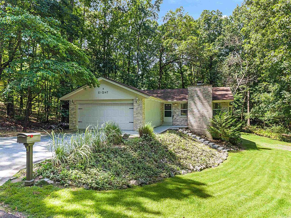 1st image of 8 Tarifa Ln