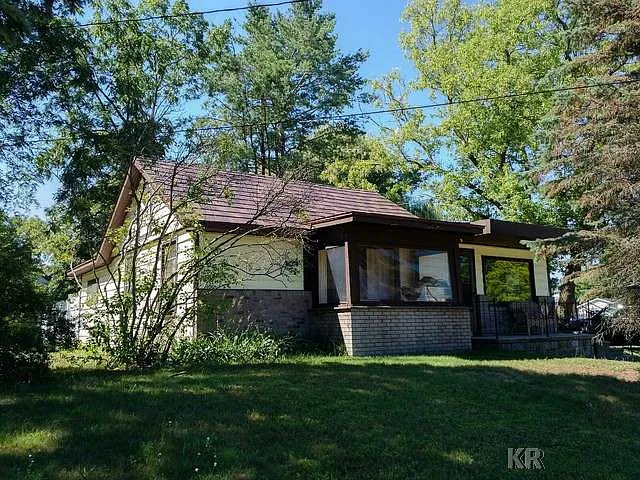 149 W Norway St photo 1