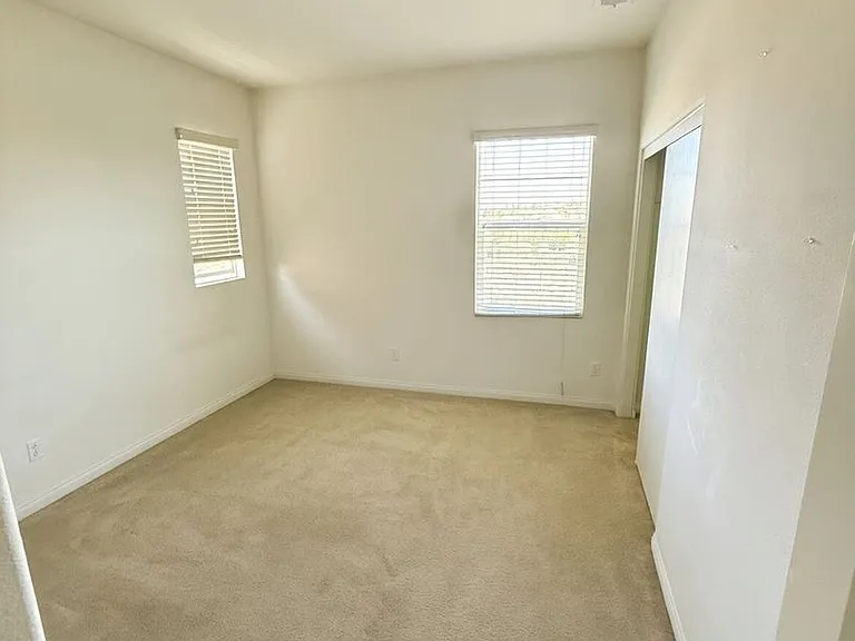 1327 Cathedral Oaks Rd — Photo 6