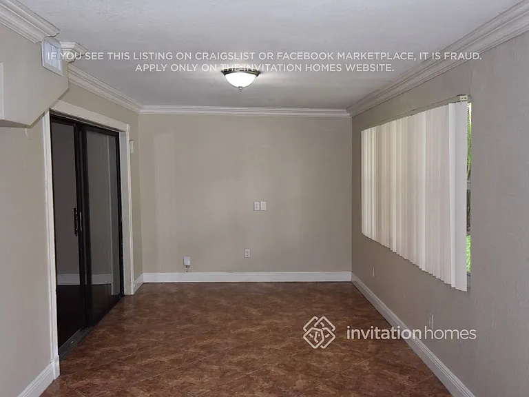 9811 SW 13th Ct — Photo 10