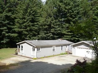 280 Burnt Stump Ln, McKinleyville, CA 95519