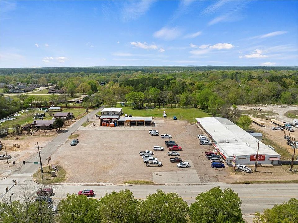 1st image of 1400 S Park Dr