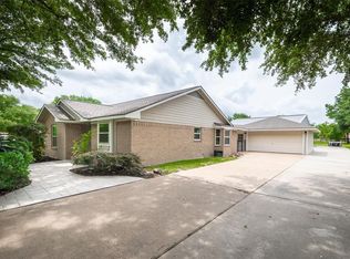 17111 Cypress Glade Dr, Cypress, TX 77429