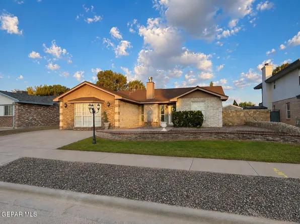 157 Lago De Oro Dr, Horizon City, TX 79928