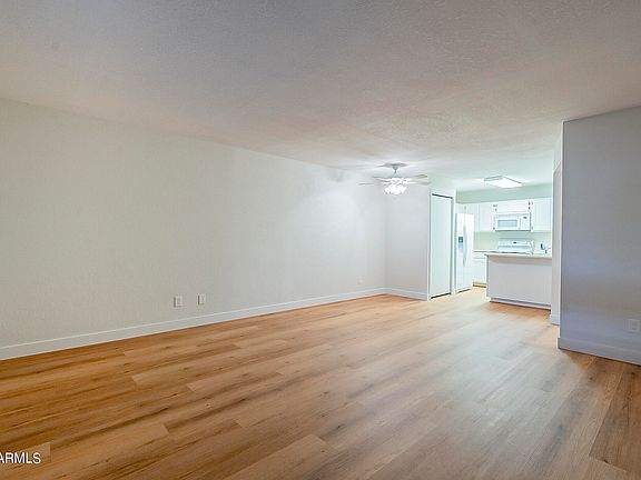 2nd image of 225 W 1ST Street #131