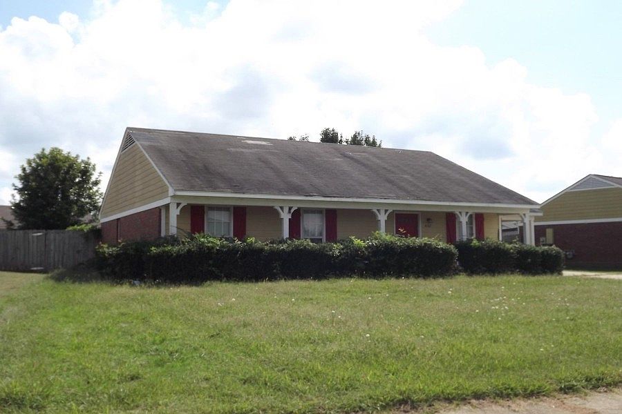 1st image of 4167 Grace Blvd