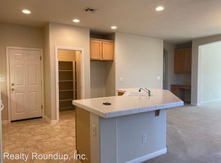 9805 Caygoude Ct, Elk Grove, CA 95757