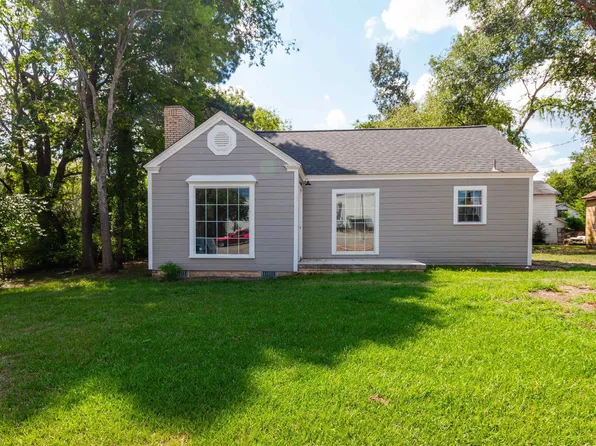 626 Laird Ave, Kilgore, TX 75662