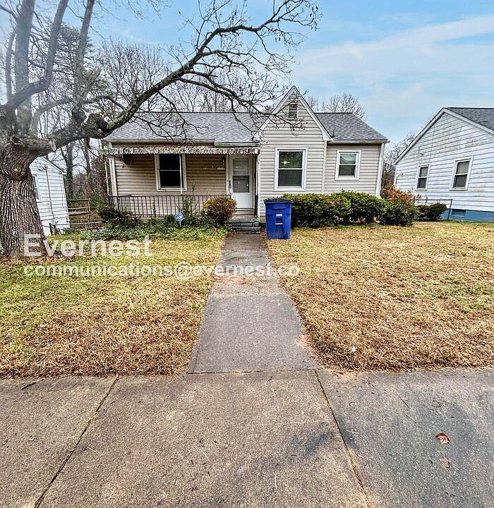 1st image of 1715 Longview Dr