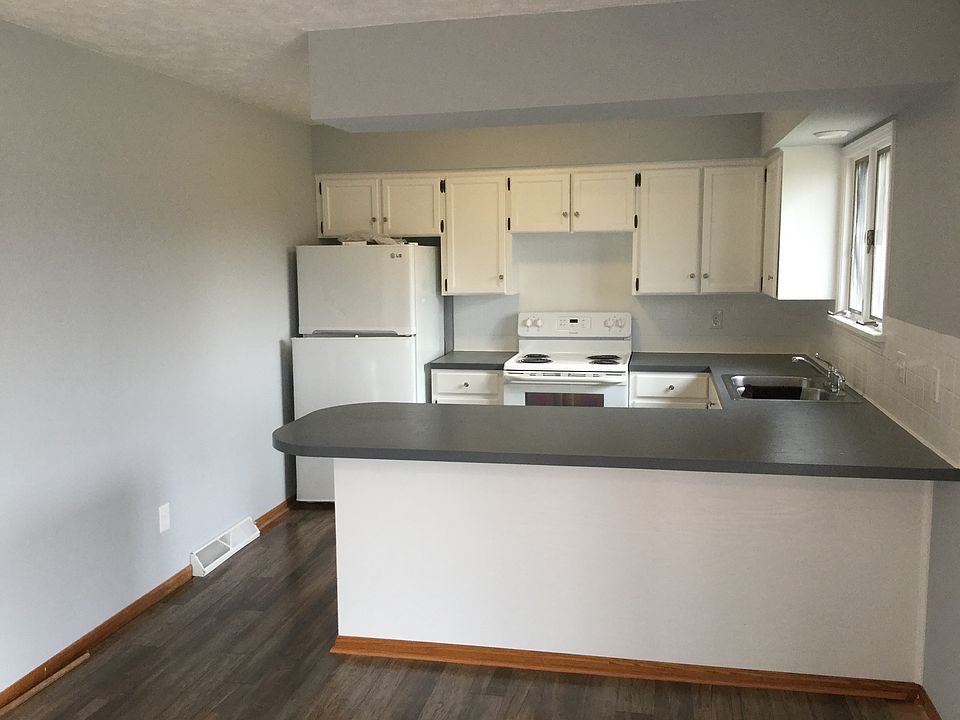 2nd image of 6526 Seville Rd #B