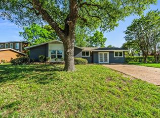 1928 Brenton St, Irving, TX 75062