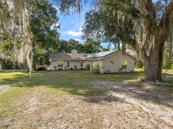 9481 McIntyre Rd, Brooksville, FL 34601
