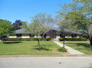 514 Audubon Dr, Dothan, AL 36301