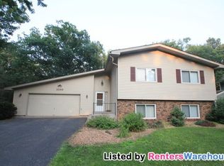 2566 Dianne St, North Saint Paul, MN 55109