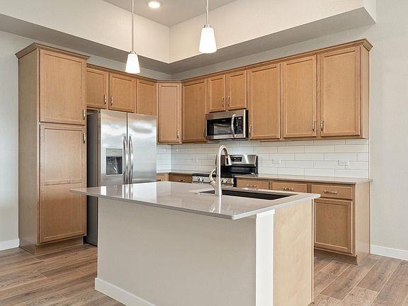 2nd image of 4160 South Park Dr #201
