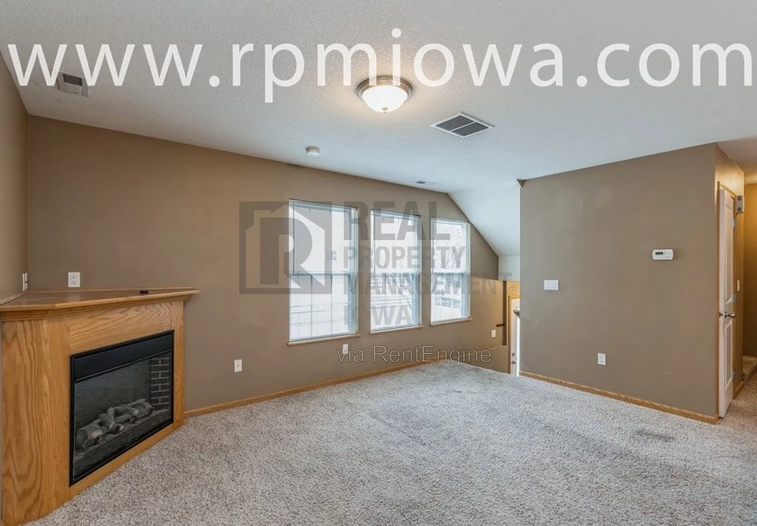 2 bed, 2.0 bath, 1108 sqft, $1,495 — Photo 3