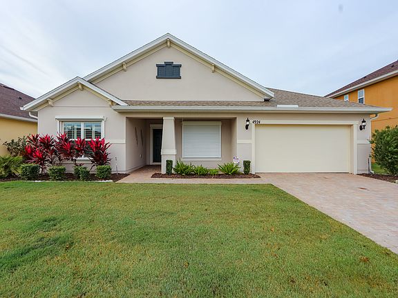 3rd image of 4924 Whistling Wind Ave