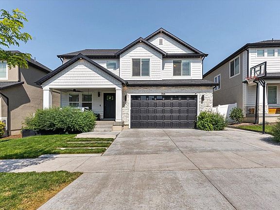 2nd image of 156 N Stone Gate Dr