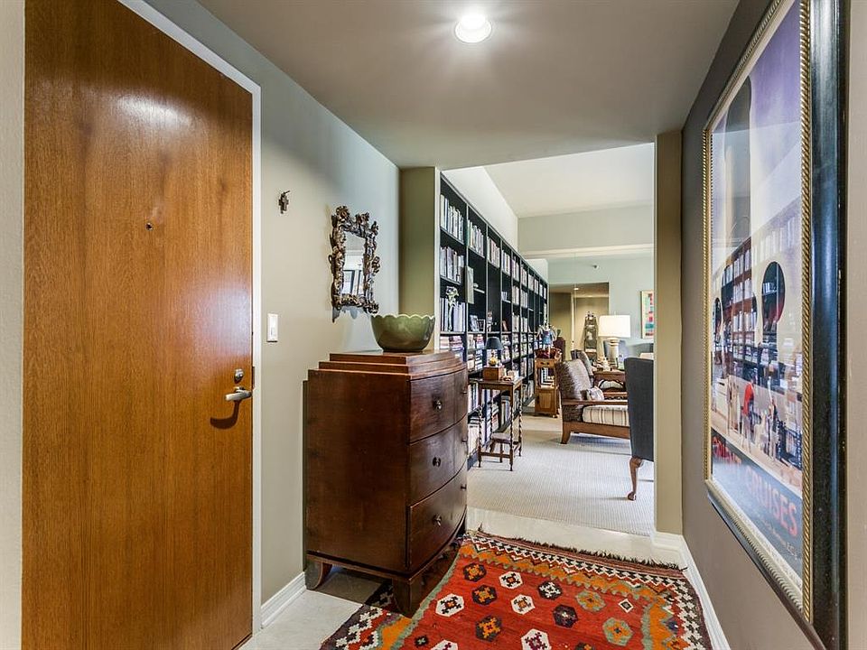 1st image of 3030 McKinney Ave APT 704