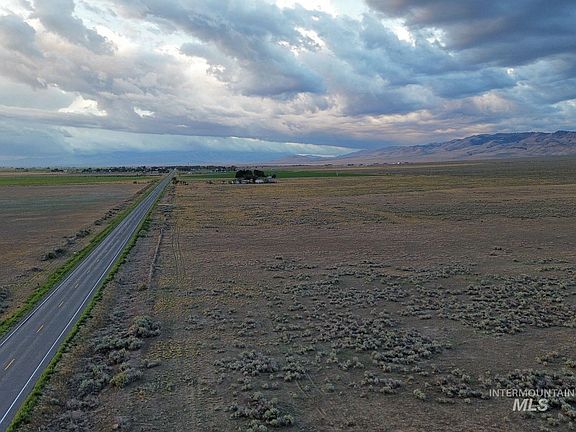 2nd image of S Highway 81