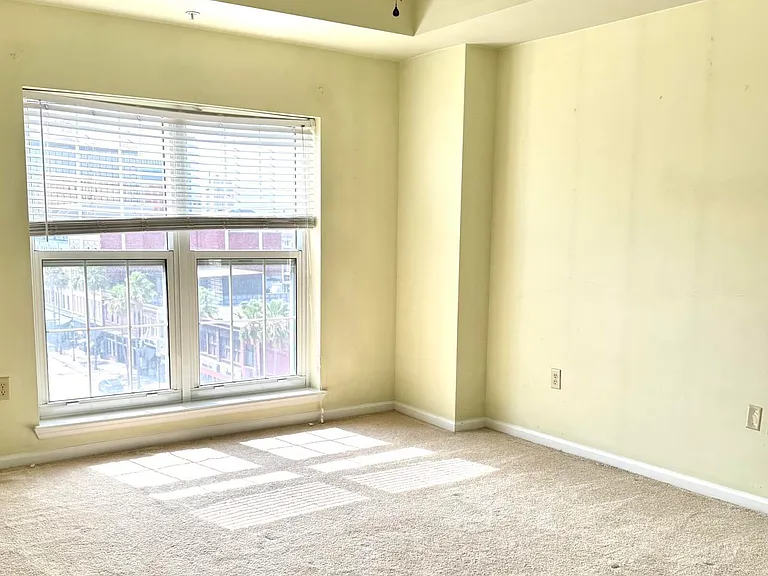 400 E Bay St #502 — Photo 65