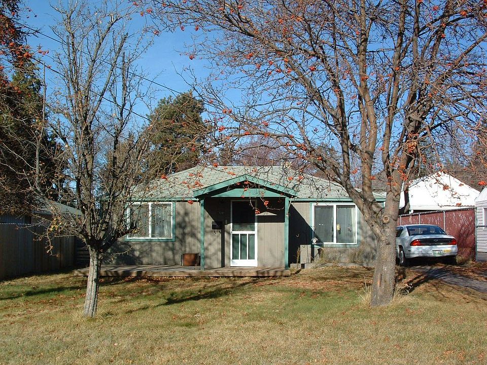 Front of home facing Norton Avenue