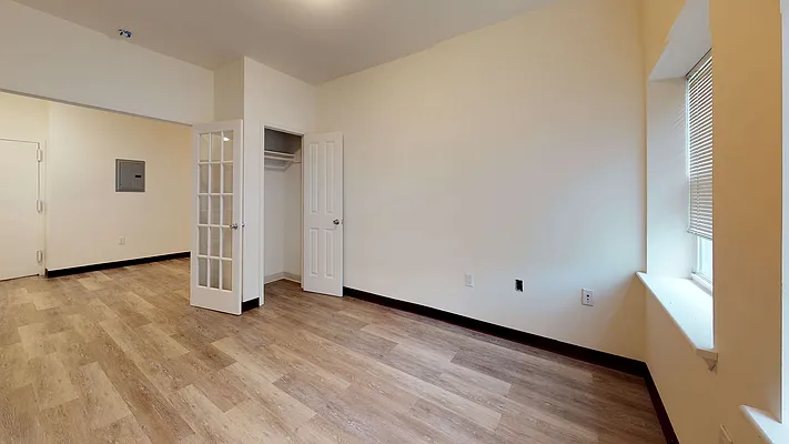 Rented by Flatiron Real Estate Advisors LLC | media 12