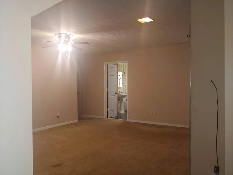 4188 Azalea Ct — Photo 3