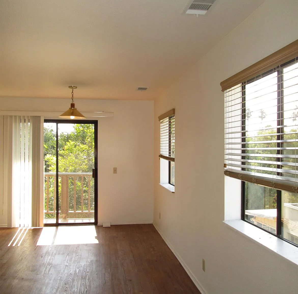 1448 Unit B — Photo 4